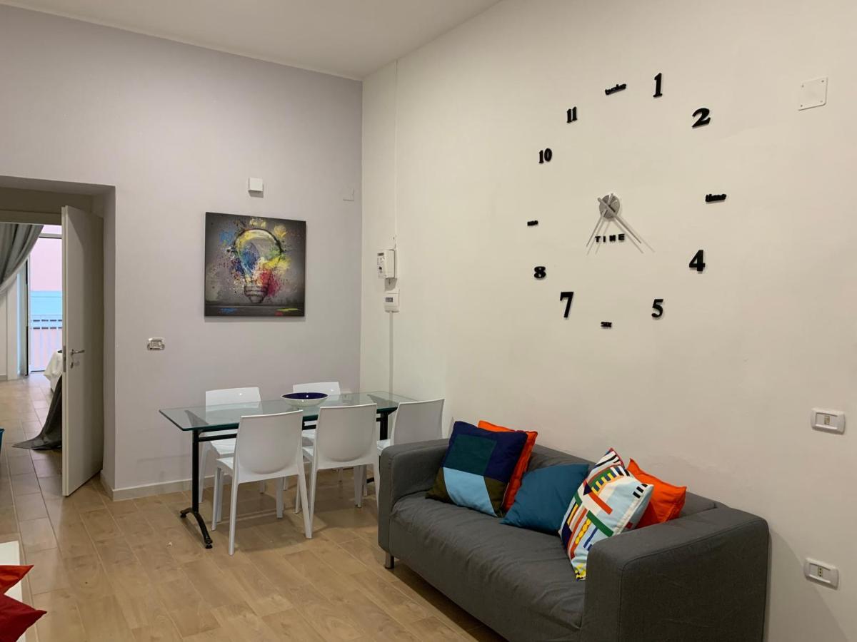 Apartament La Terrazza Sul Porto Neapol Zewnętrze zdjęcie